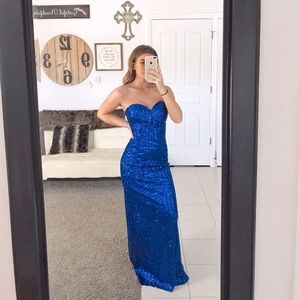 blue long prom dress